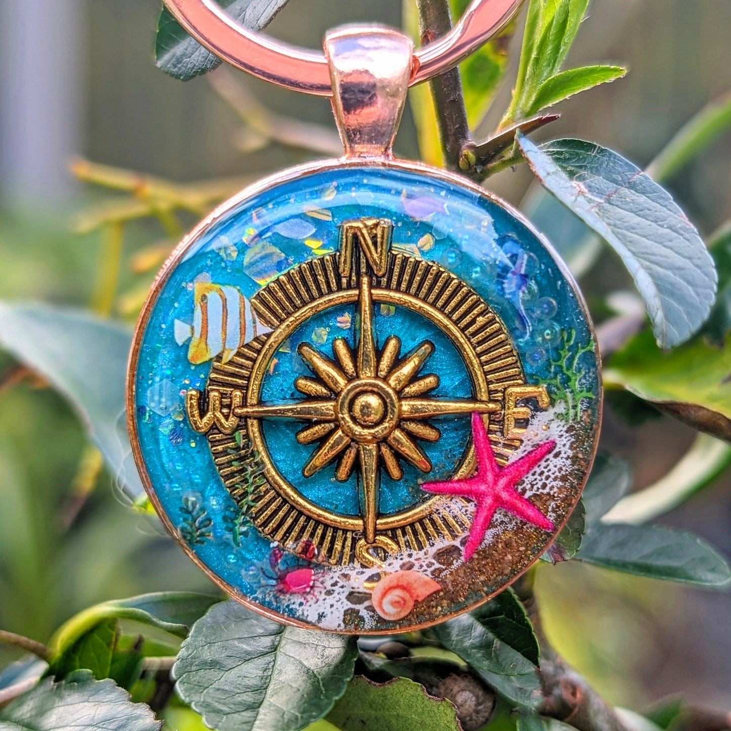 Wander Quest Scenic Compass Tag