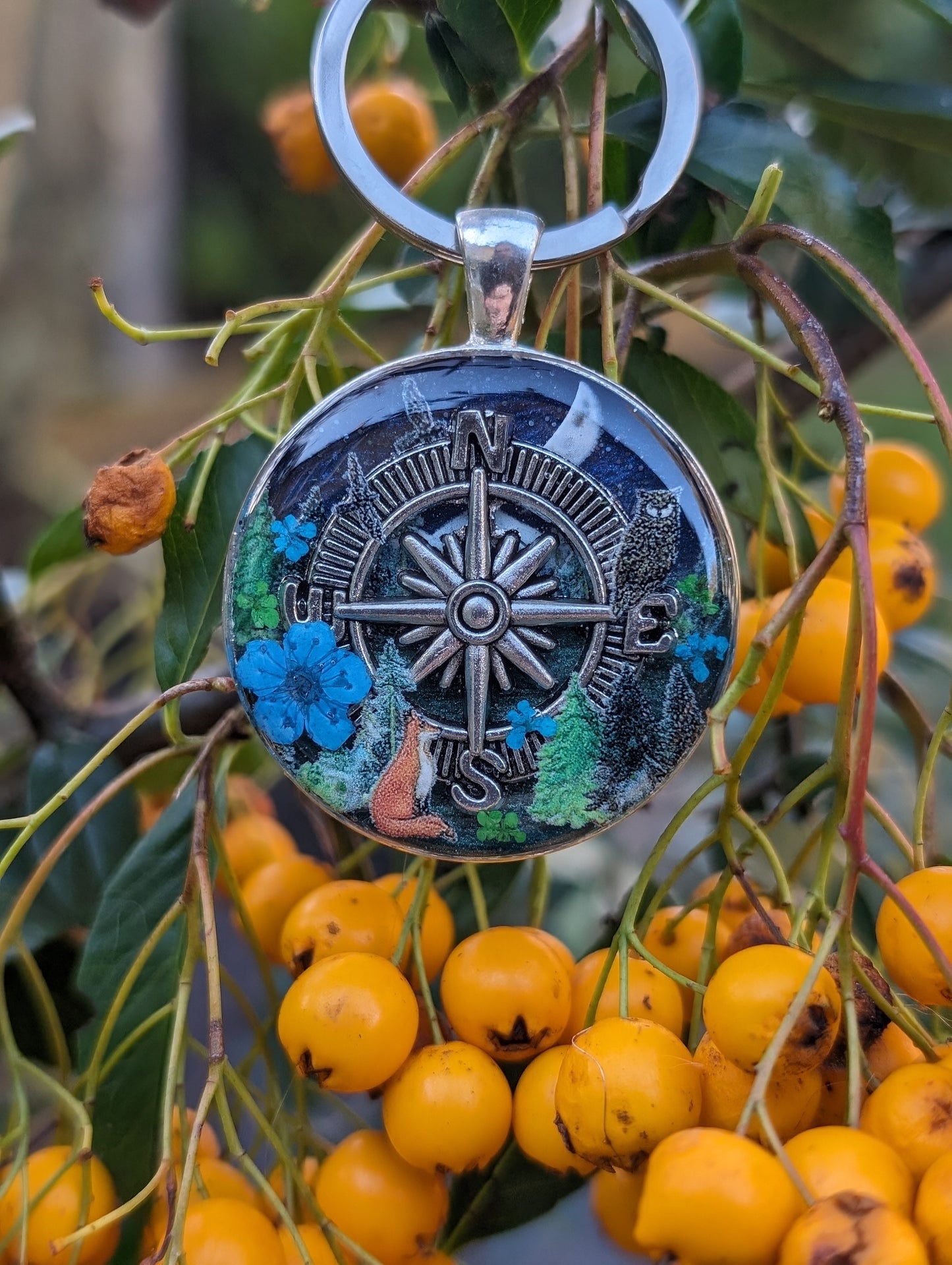Wander Quest Scenic Compass Tag