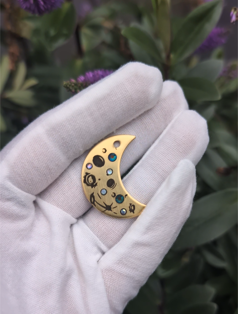 Bejewelled - Custom Metal Crystal tag