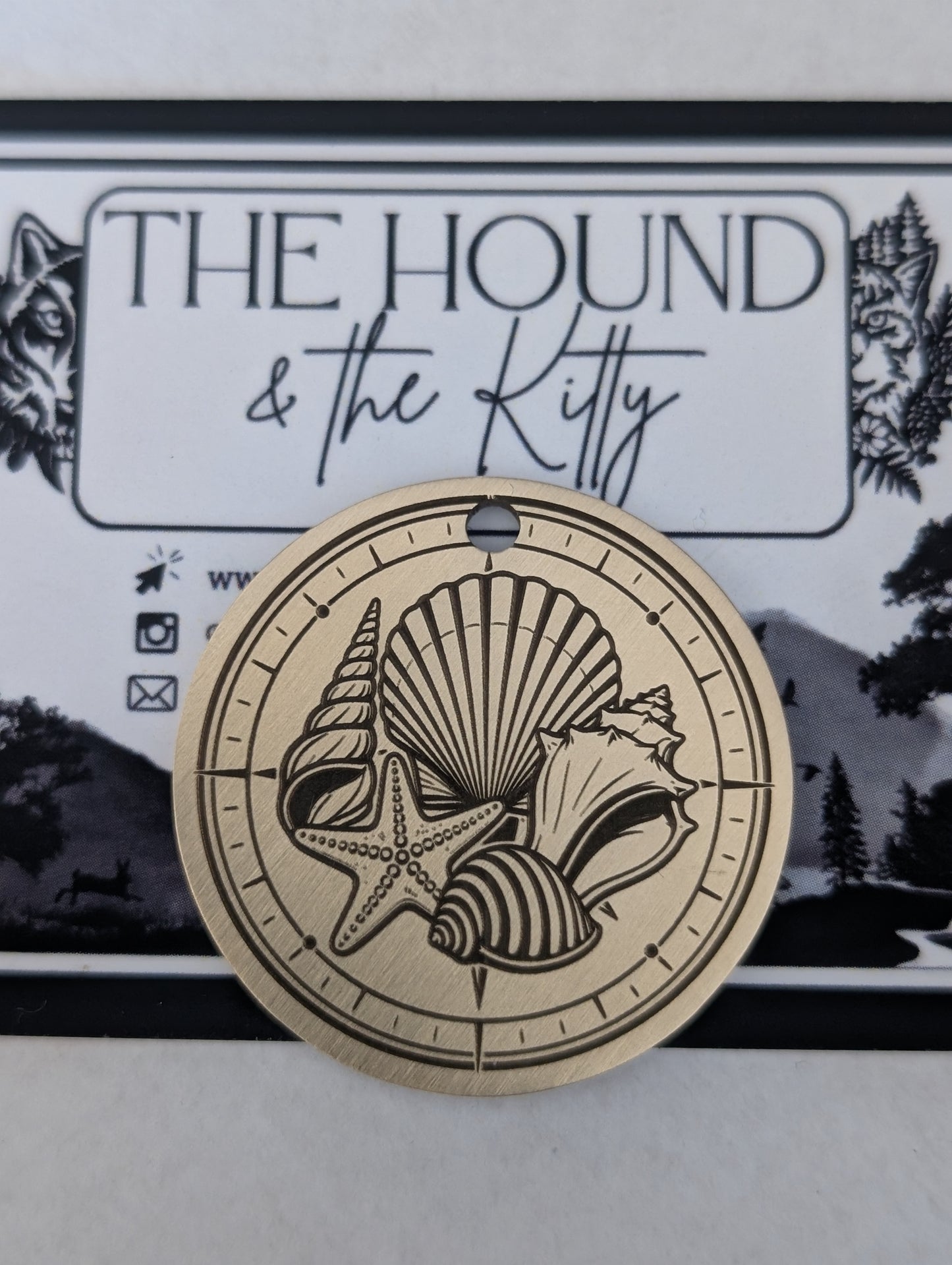 Beach Navigator (round brass 35mm)