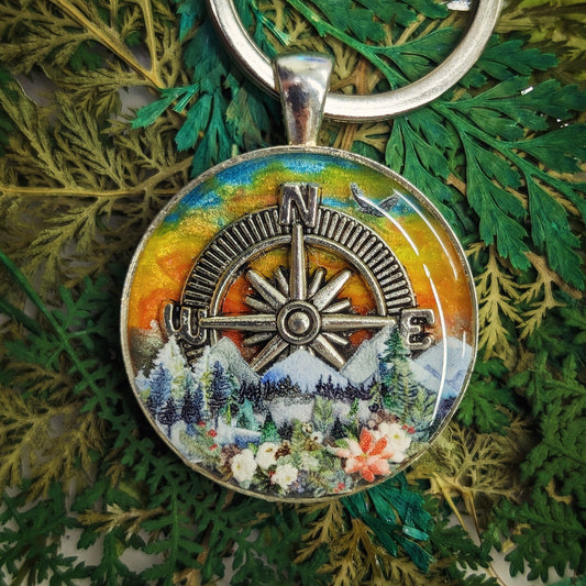 Wander Quest Scenic Compass Tag