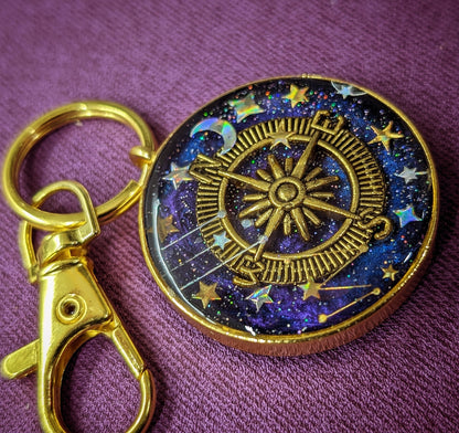 Wander Quest Celestial Compass Tag